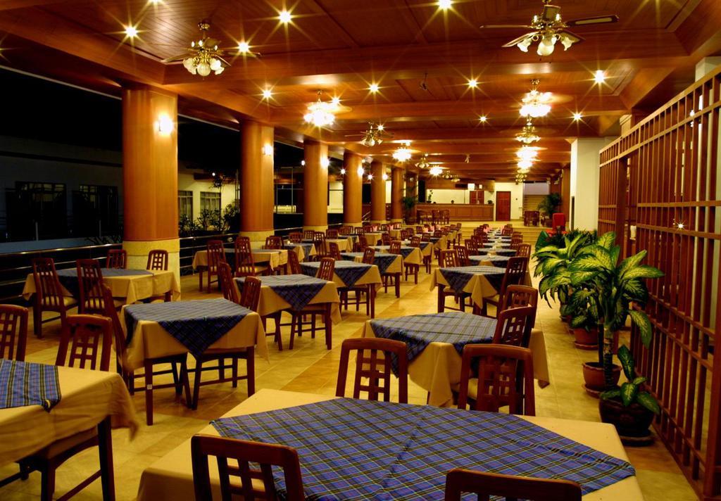 Samui First House Hotel Chaweng  Zewnętrze zdjęcie